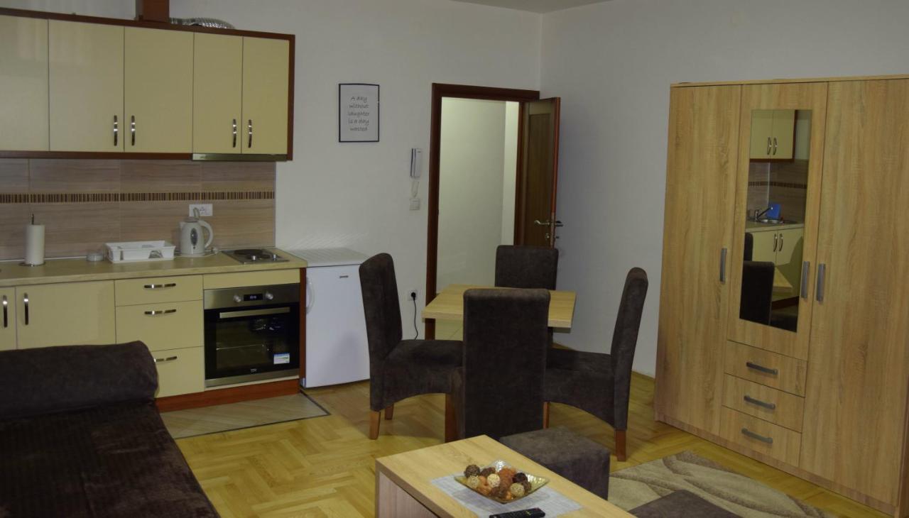 Apartmani Maric Novi Pazar Exterior photo