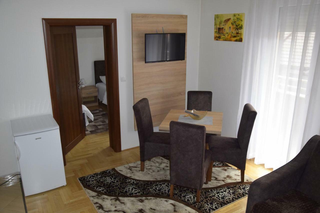 Apartmani Maric Novi Pazar Exterior photo