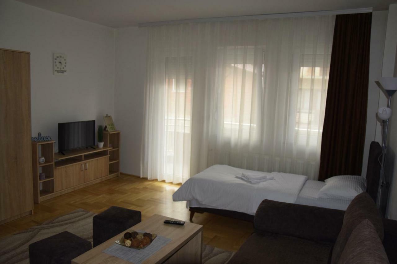 Apartmani Maric Novi Pazar Exterior photo