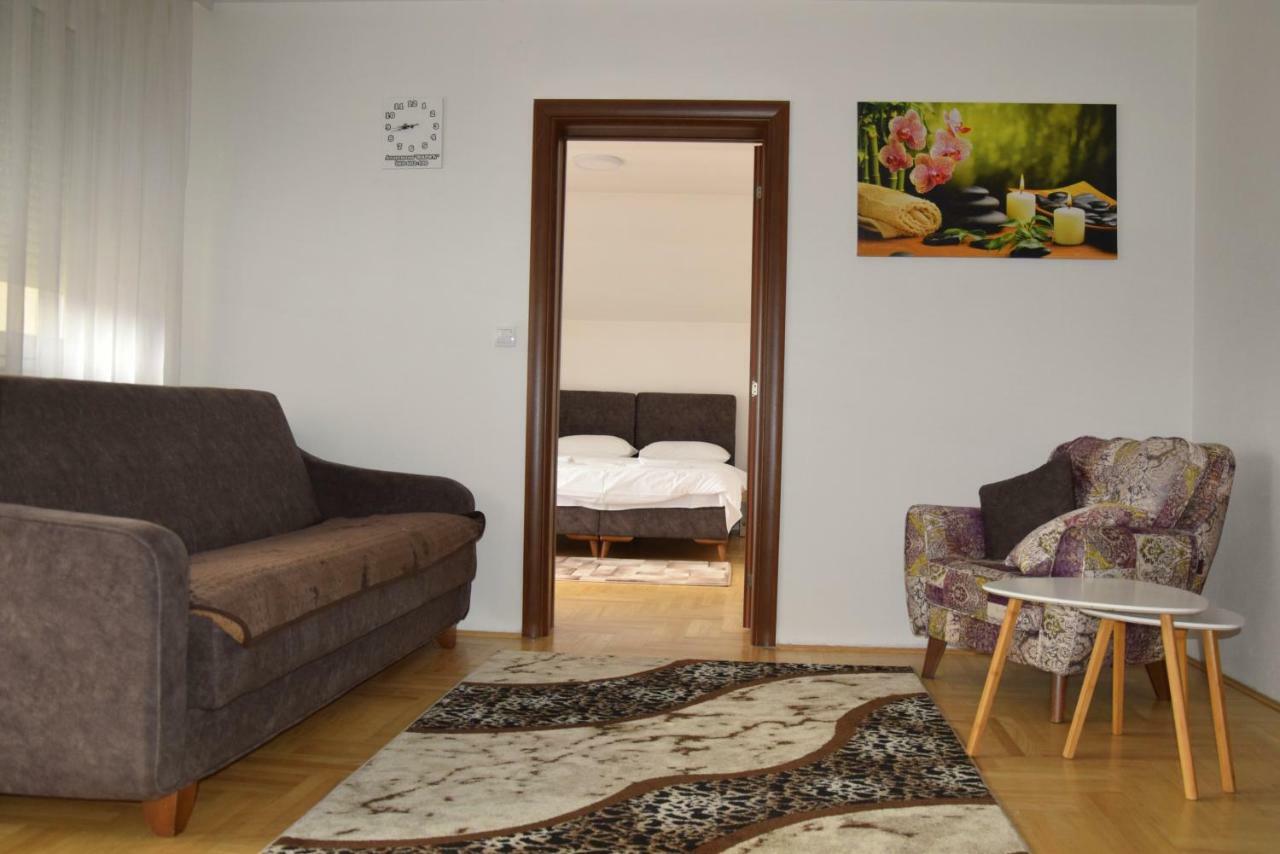 Apartmani Maric Novi Pazar Exterior photo